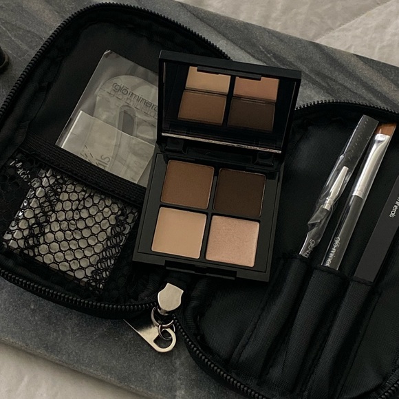 Glo Cosmetics Brow Kit - Picture 4 of 8